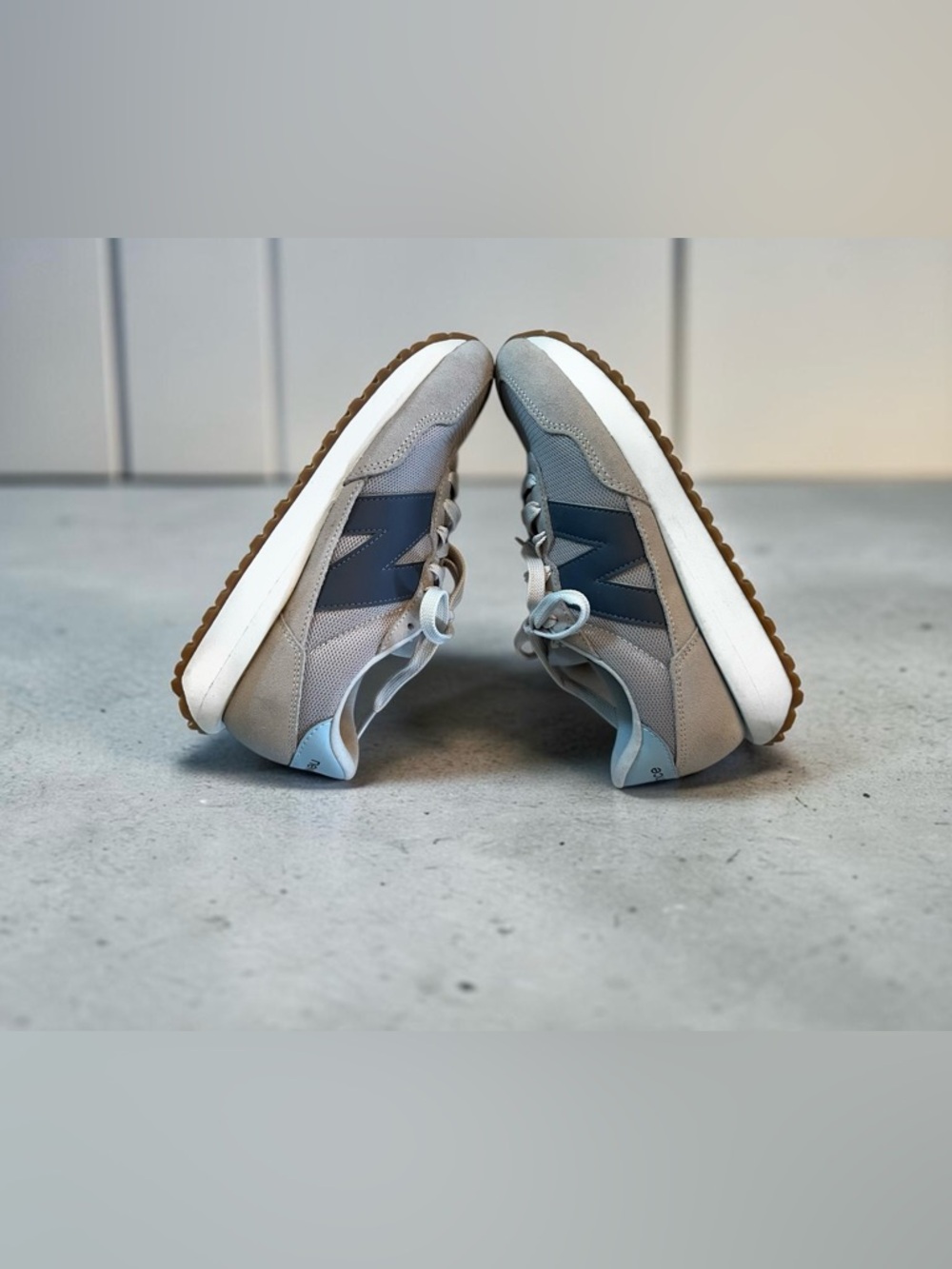 New Balance 327 Raincloud Gray & Navy Classic Trainer Sneakers